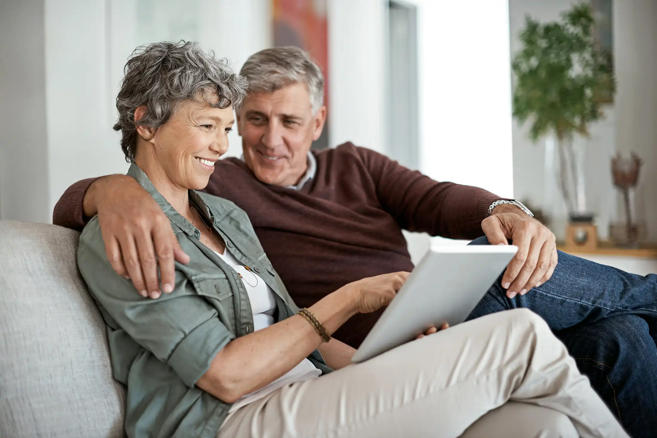 Reverse mortgage in Oakville Ontario for retirees looking to unlock home equity